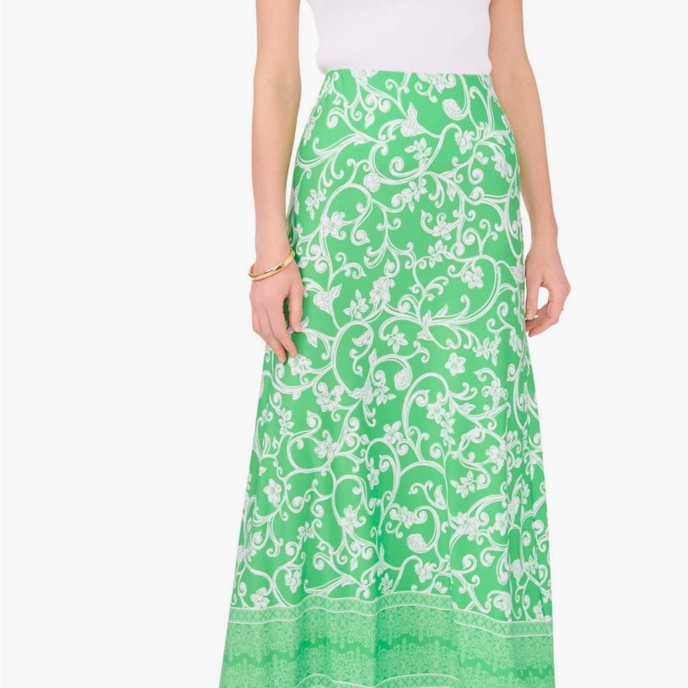 Vince Camuto Maxi Skirt
.